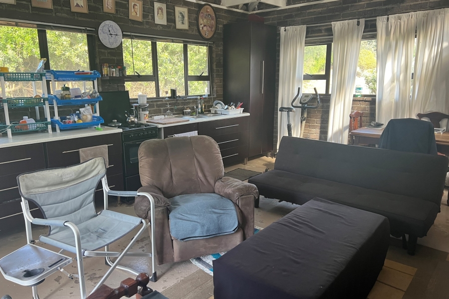 1 Bedroom Property for Sale in Glen Navar Eastern Cape